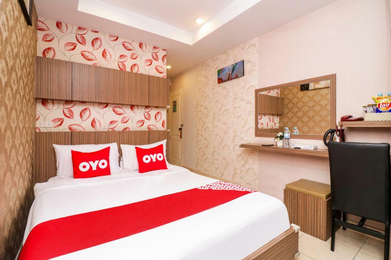 Oyo 146 Rivana Boutique By Sandara Pattaya Exterior foto